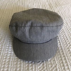 Zara hat